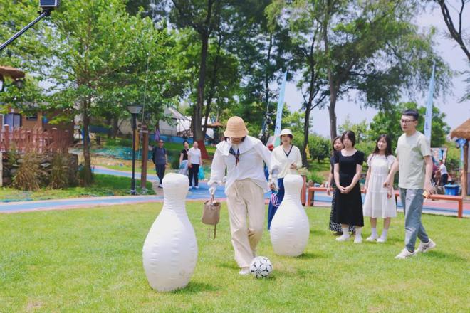 名片 青年户外基地与文旅推荐企业揭牌开元棋牌app龙商企业今石秋谷再添新(图9) 名片 青年户外基地与文旅推荐企业揭牌开元棋牌app龙商企业今石秋谷再添新(图9)